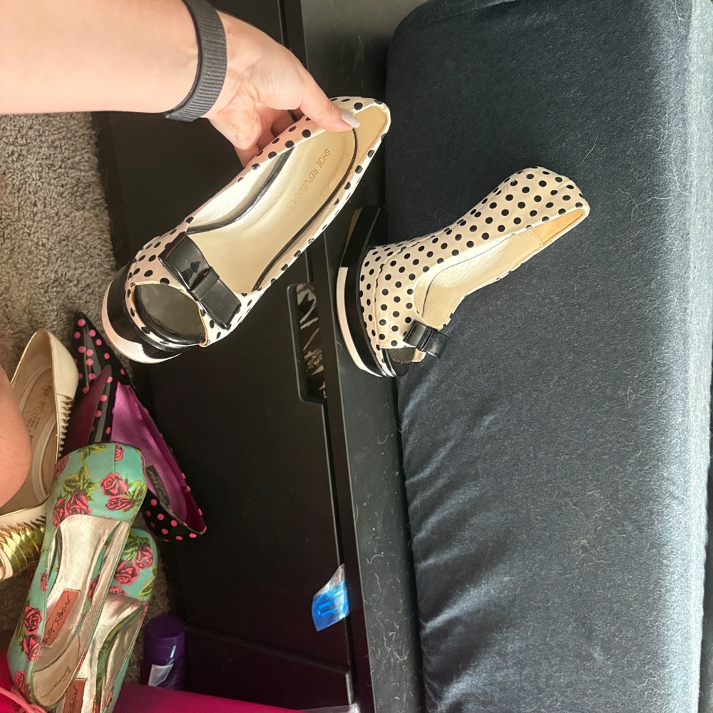 Shoe bundle - Picture 11 of 11